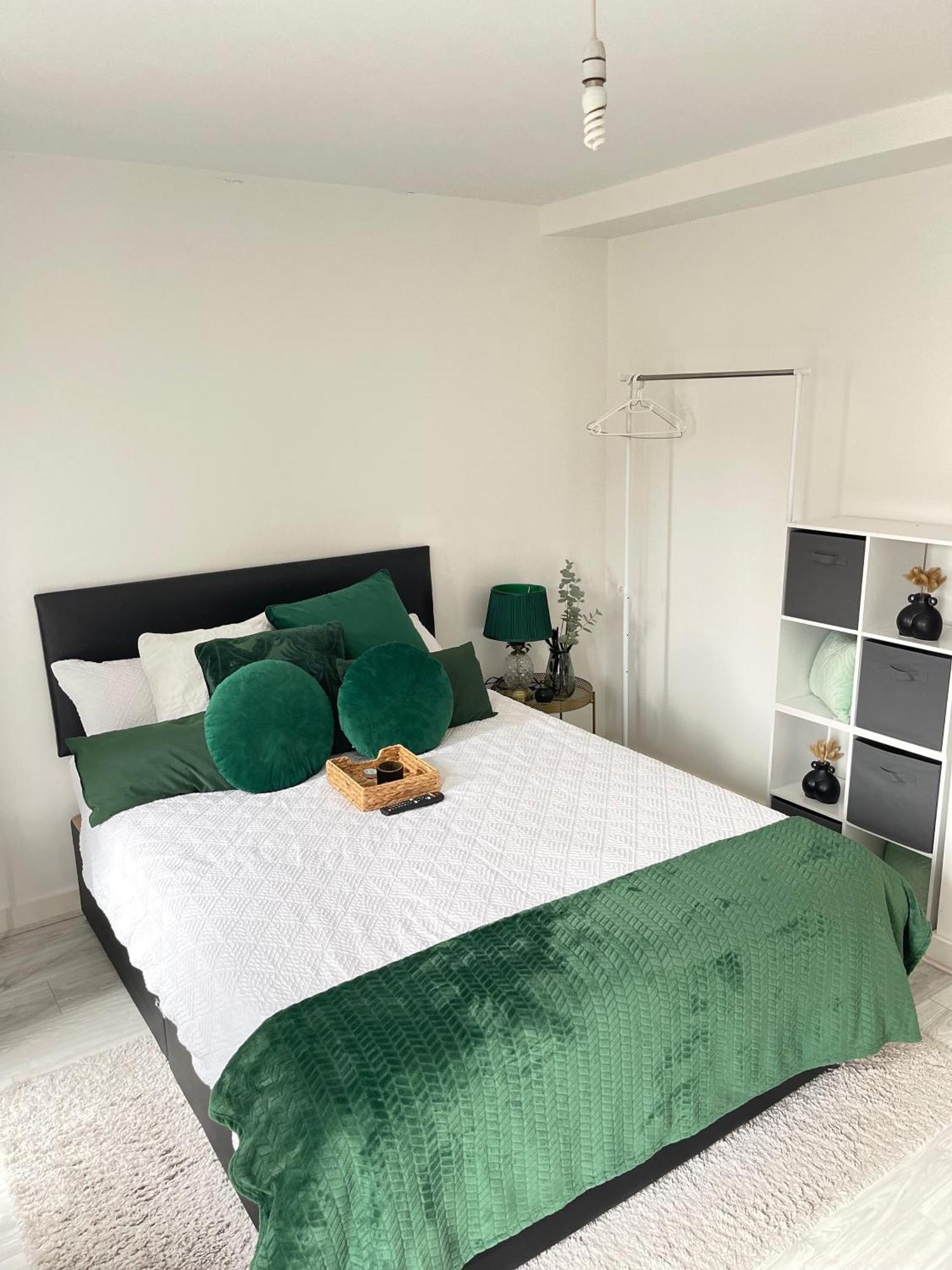 Cosy Bedrooms Манчестър Екстериор снимка